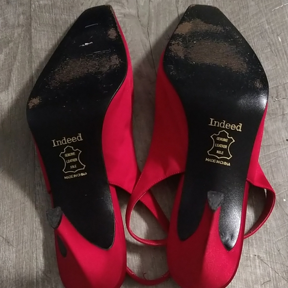 Vintage Ravishing Red Satin Slides - Picture 3 of 4